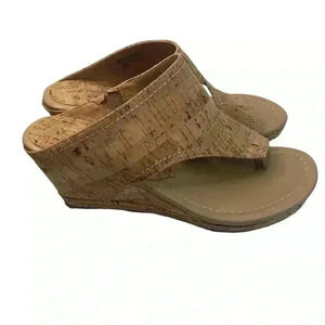 Donald Pliner HP Myrtle 7M Womens Cork Wedge Toe Loop Sandals